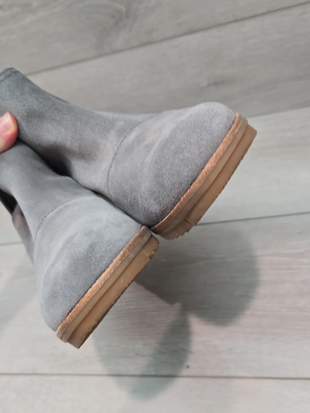 Sorel WomenGray Suede Cutout Ankle Boots Chuncky Block Heels Shoes 9